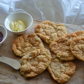 Cloud bread