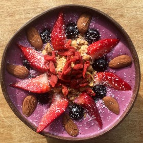 Mixed berry smoothie bowl