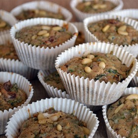 Hartige cakejes met spinazie en geitenkaas