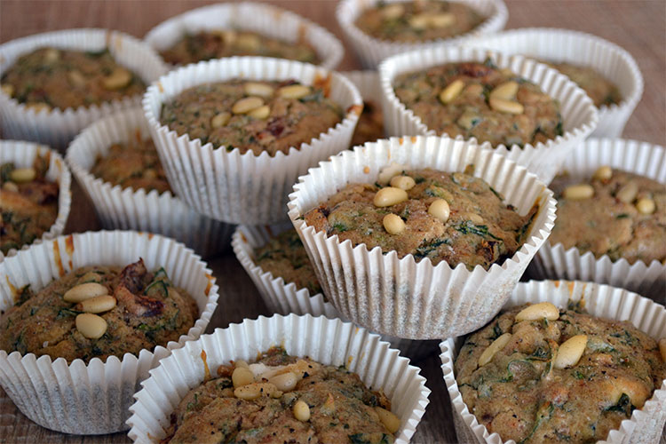 Hartige cakejes met spinazie en geitenkaas