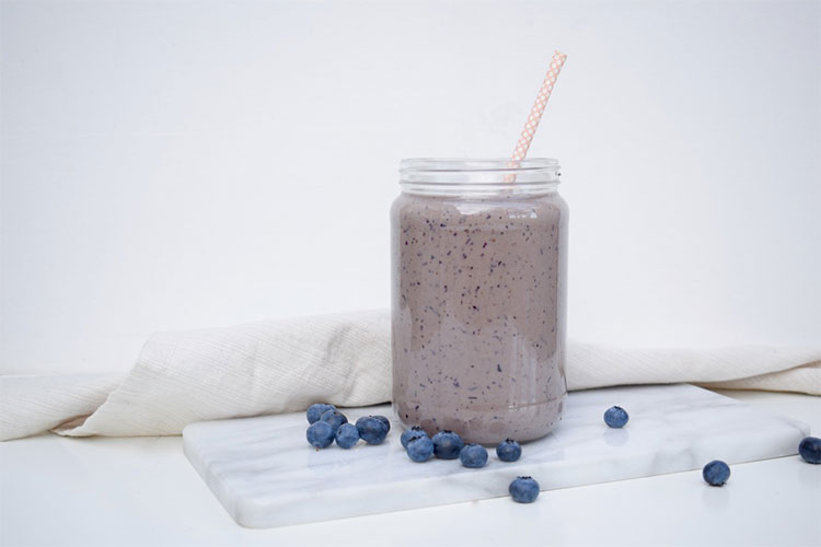 Blueberry avocado smoothie