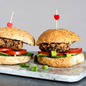champignon-zwarte-bonen-burger