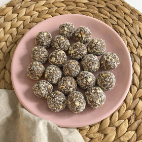 Vegan protein balls