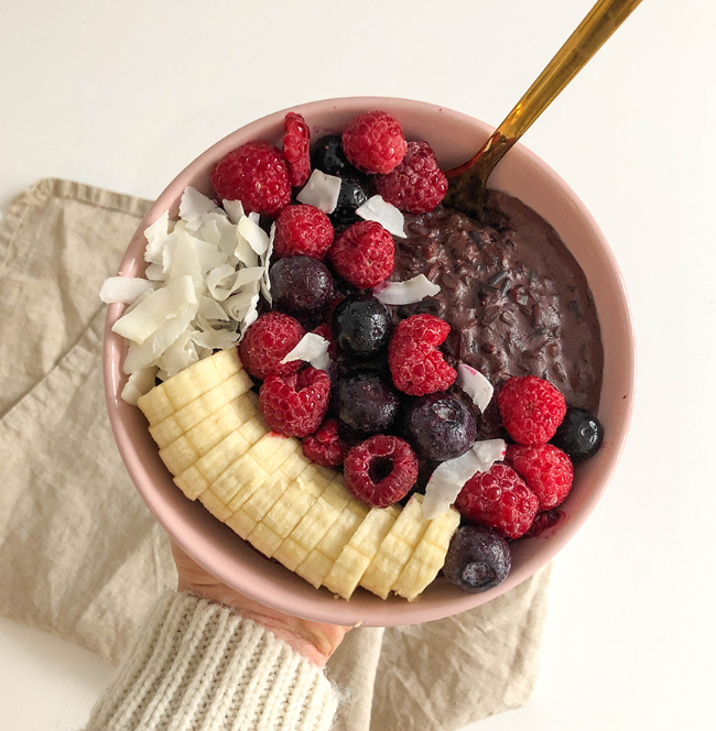 Chocolate black rice pudding